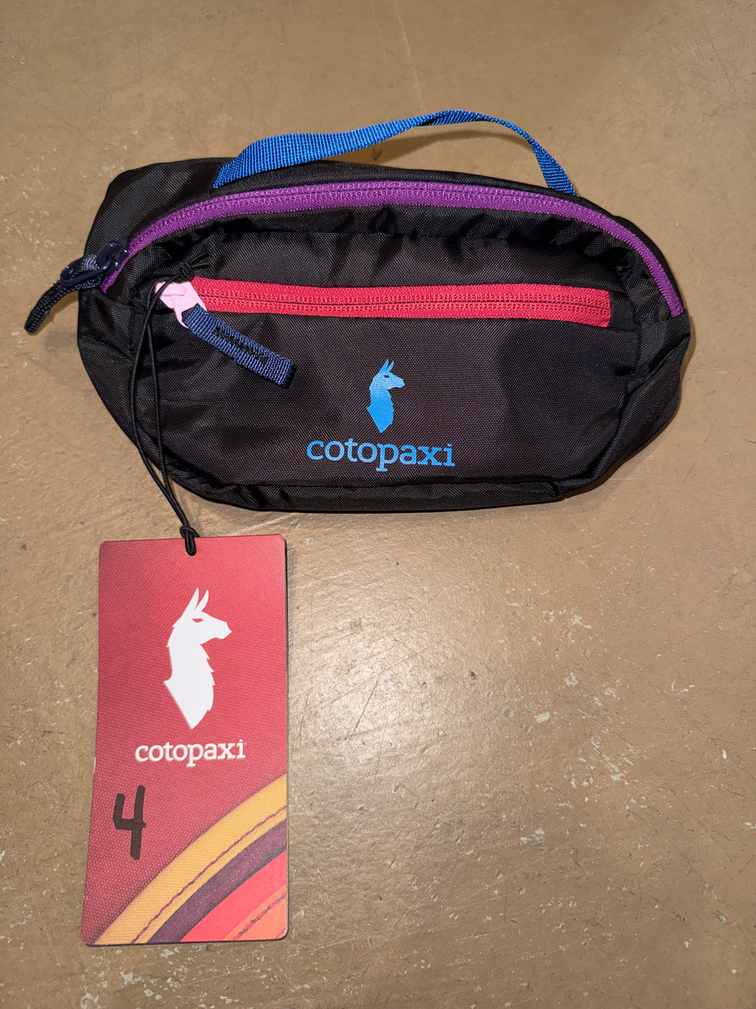 Kapai 1.5 L Hip Pack Del Dia Dark