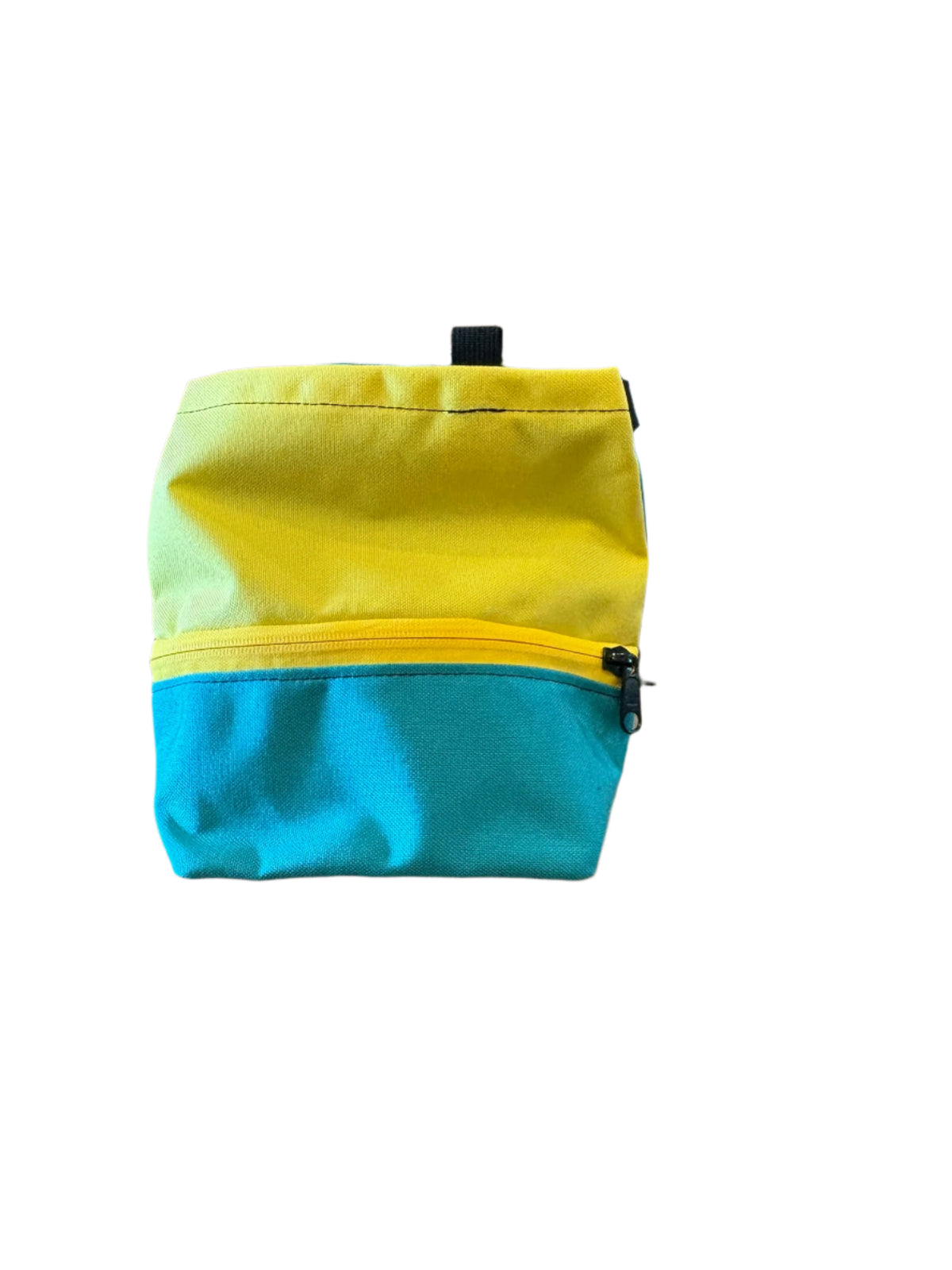 Organic Climbing Snack Sack Chalk Bucket in Teal and Yellow, rear zippered pocket view