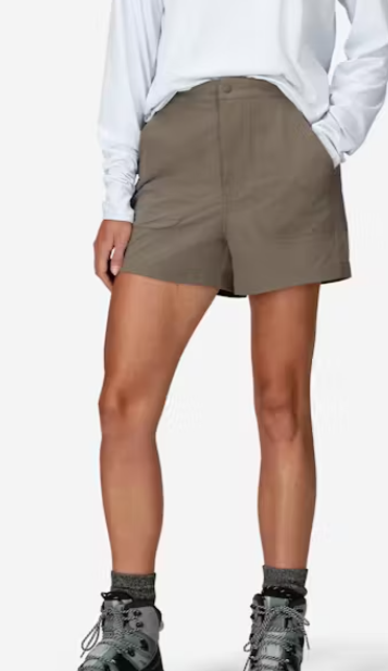 Marmot Women's AirExchange UPF 40 Shorts 4"