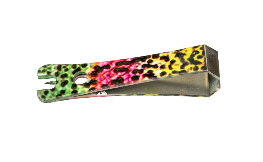 Rainbow Trout Nippers with eye-cleaning pin