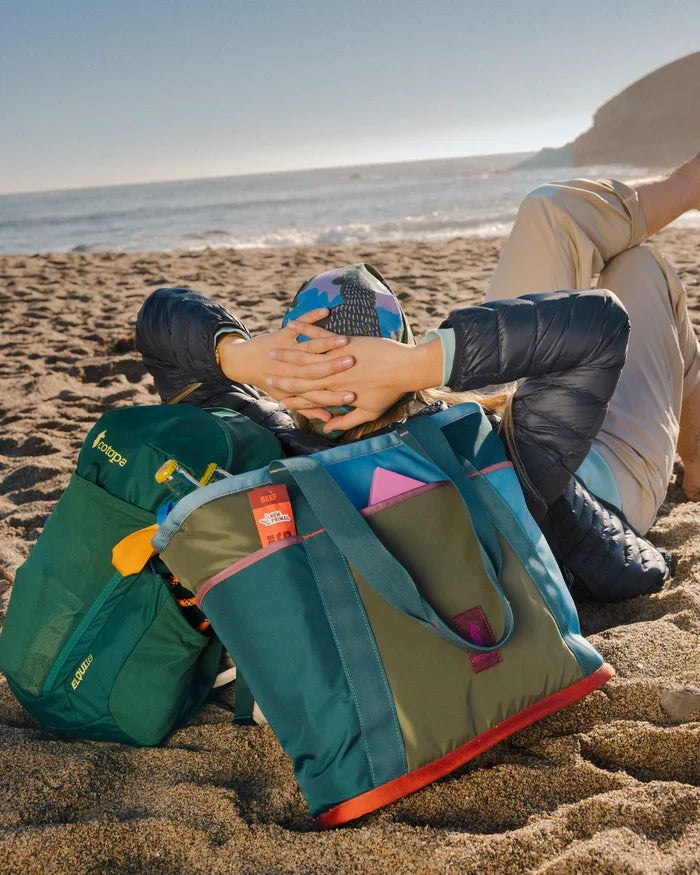 Cotopaxi Hielo 18L Cooler Tote in use