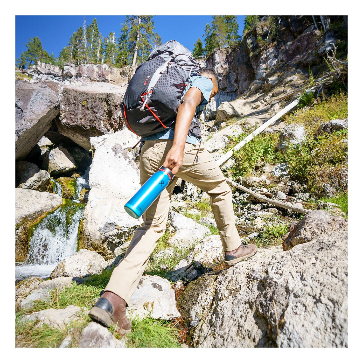 Hydro Flask 32 oz Lightweight Wide Mouth Trail Series™